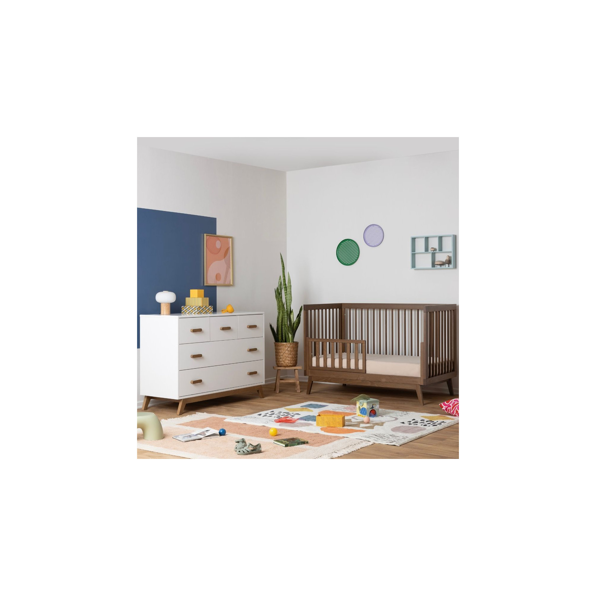 Soho 5-drawer dresser, White/Walnut