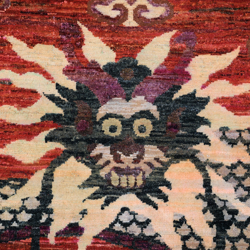 Red Alchemy Traditional Wool & Silk Blend Rug - 7'11"" x 7'10""
