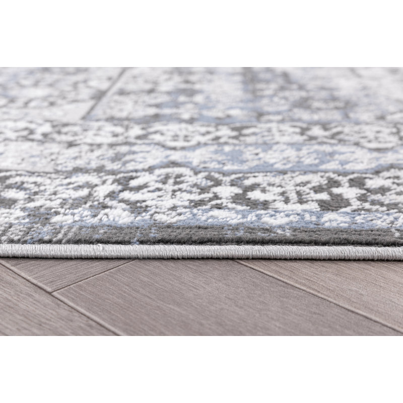 Oriental Indoor Rug, Runner 1'8" x 5'11"