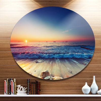 " Beautiful Sunrise Over Blue Sea "
