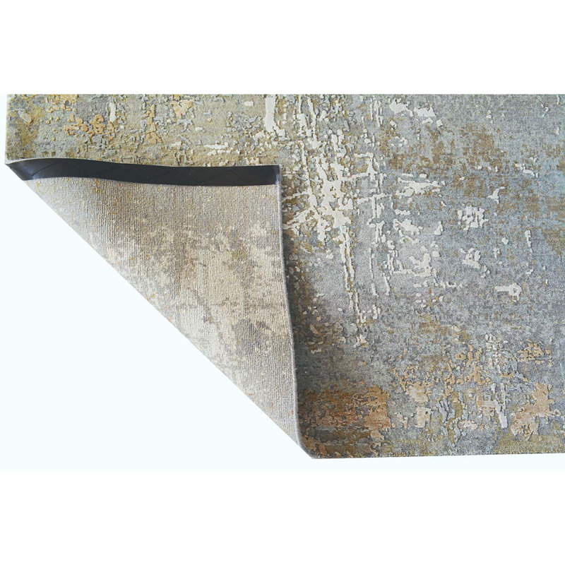 Handmade Silk and Wool Area Rug, Rectangle 4' x 6'