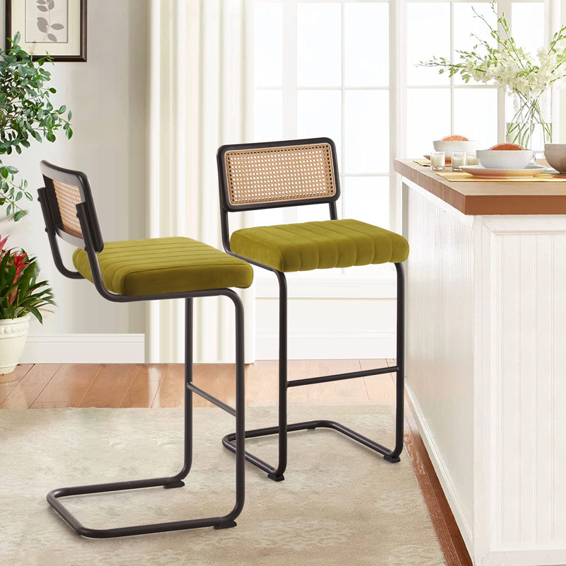 Tabouret rembourré en velours Krickelin, Noir, Vert olive, Tabouret de bar (siège d’une hauteur de 30 po)