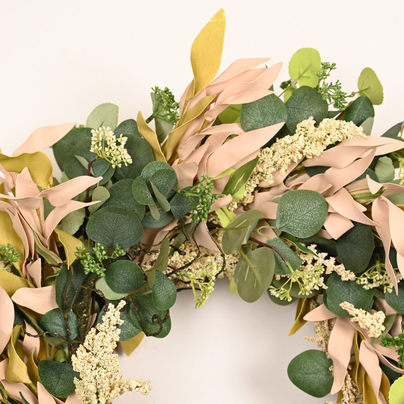 Couronne de porte de 24 po avec portes de baies d'eucalyptus