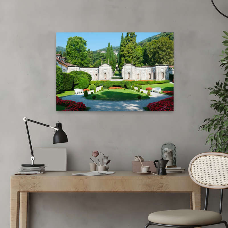 Jardin à la Villa D'este à Cernobbio, lac de Côme, Italie, fleur abstraite, art du paysage, H 16 po x l 24 po