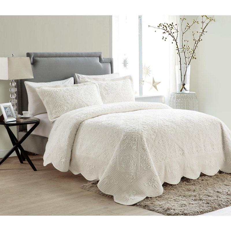 Ensemble de couvre-lit matelassé moelleux Westland, Couvre-lit double et 2 taies décoratives, Ivoire
