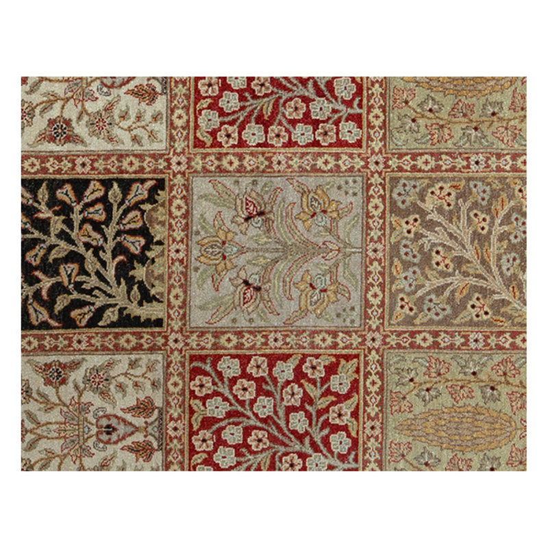 Hand Knotted Wool Oriental Area Rug in Multi And Ivory