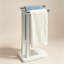 Porte-serviettes sur pied avec base en marbre, en acier inoxydable SUS304, en forme de L, double porte-serviettes pour salle de bain, comptoir ou évier de cuisine, base antidérapante.