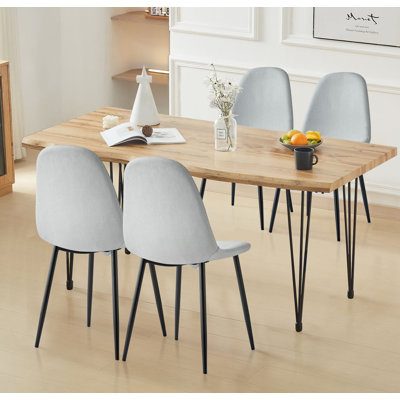 Mose 4 - Person Dining Set
