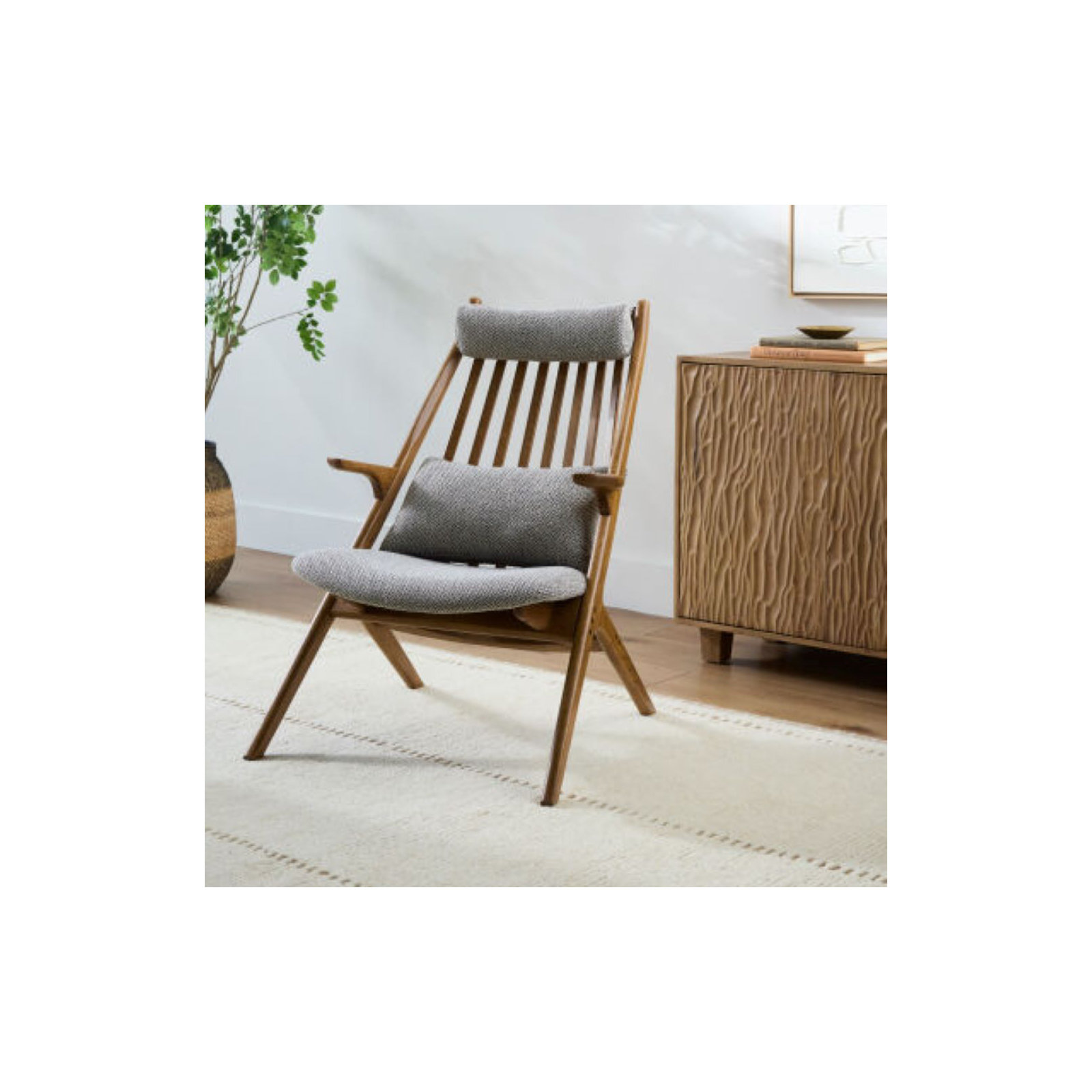 Trier Modern Accent Chair