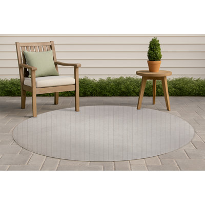 Tapis d'extérieur à chevrons antidérapant à rayures