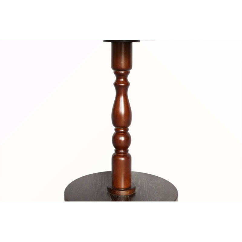 Table ronde 23 po brun noyer, Noyer brun
