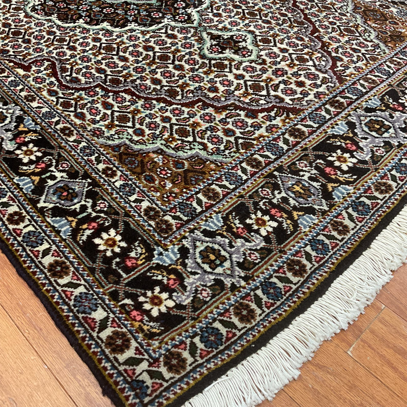 Tapis en laine fabriqué à la main Tabriz