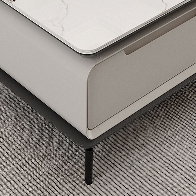 Table basse italienne en pierre frittée minimaliste