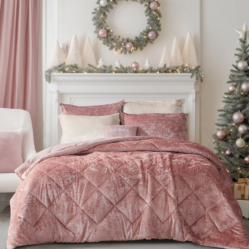 Felicia Black Crushed Velvet 4-Piece Full/Queen Comforter Set with Throw Pillow, Black