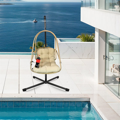 Fauteuil pivotant avec support en C