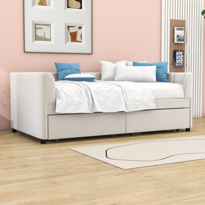 Raighan Upholstered Daybed