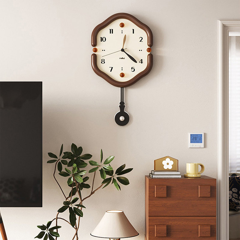 Horloges murales brunes à pendule irrégulière, 11.81*21.65, Brown