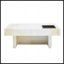 Une table basse moderne et pratique