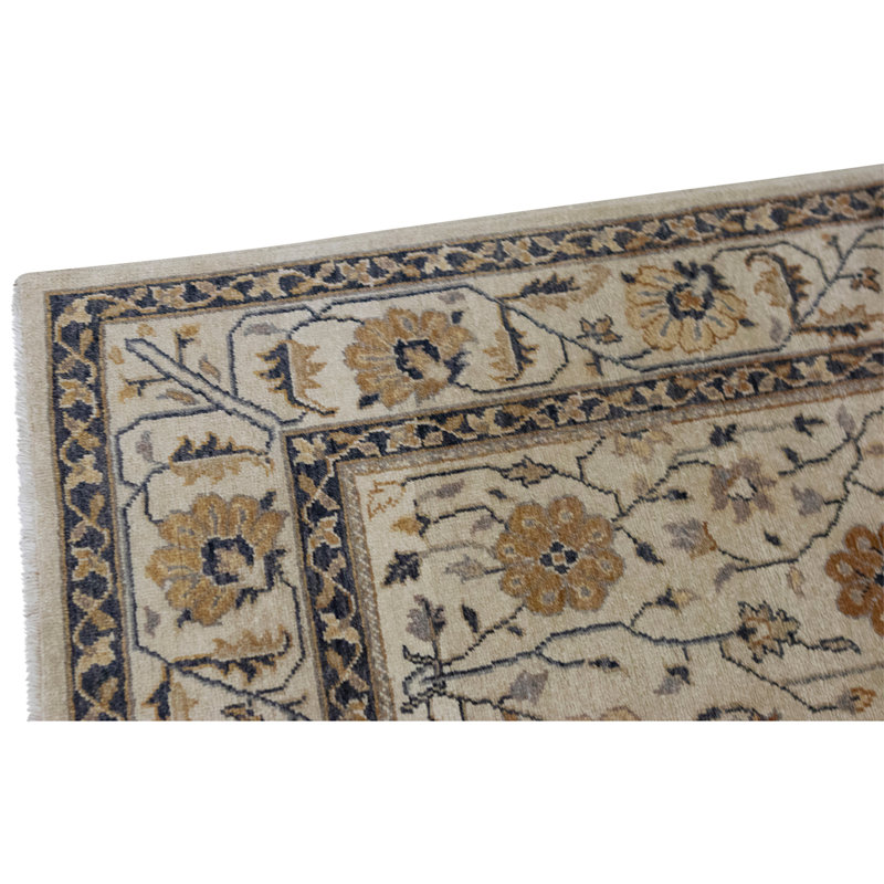 High-Quality Hand-Knotted Cream Area Rug