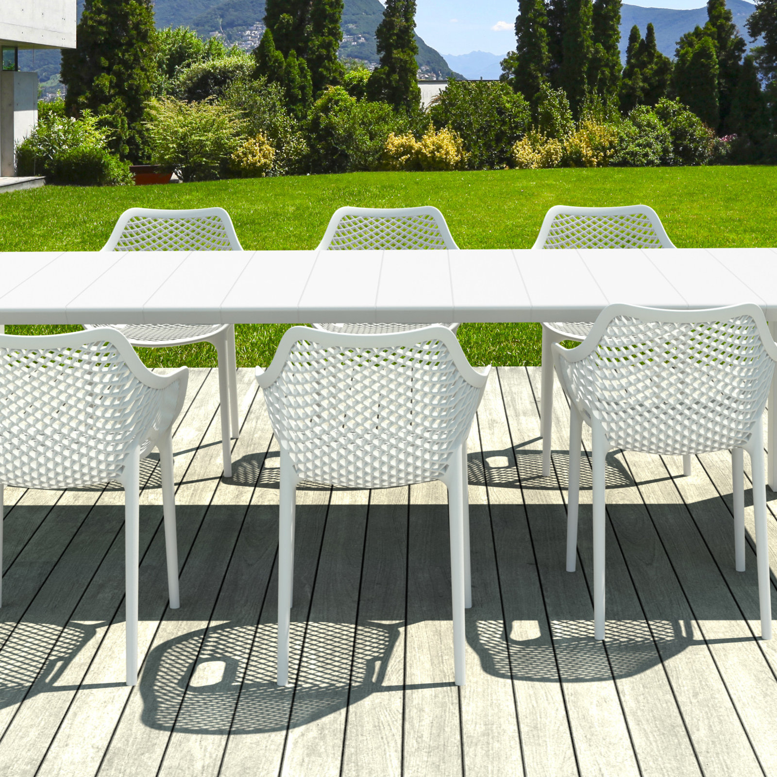 Farrah 39" Patio Dining Set, White