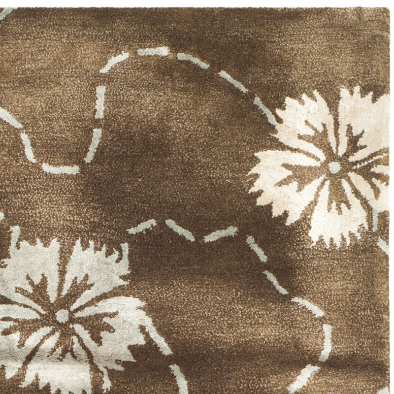 Tapis floral en moka / ivoire Coreatha Martha Stewart, Rectangle 8 pi 6 po x 11 pi 6 po