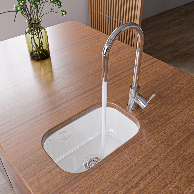 Robinet de cuisine à poignée simple, Acier inoxydable poli