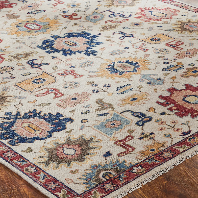 Wool Area Rug in Ivory, Rectangle 6' x 9'
