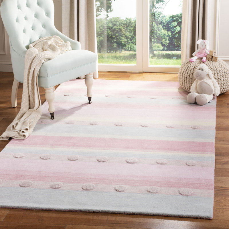Gosselin children's hand-woven wool rug, Rectangle 6 pi x 9 pi