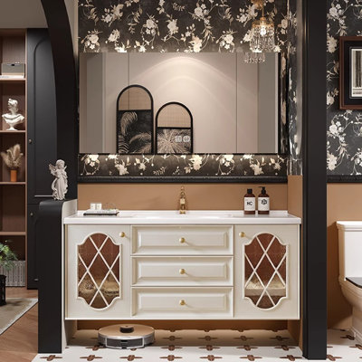 Armoire de salle de bain de style français