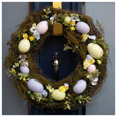 Plastic 36cm Wreath