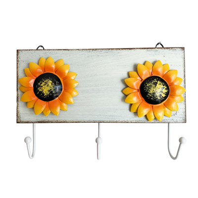 Akio Metal Wall Organizer with Key Hooks