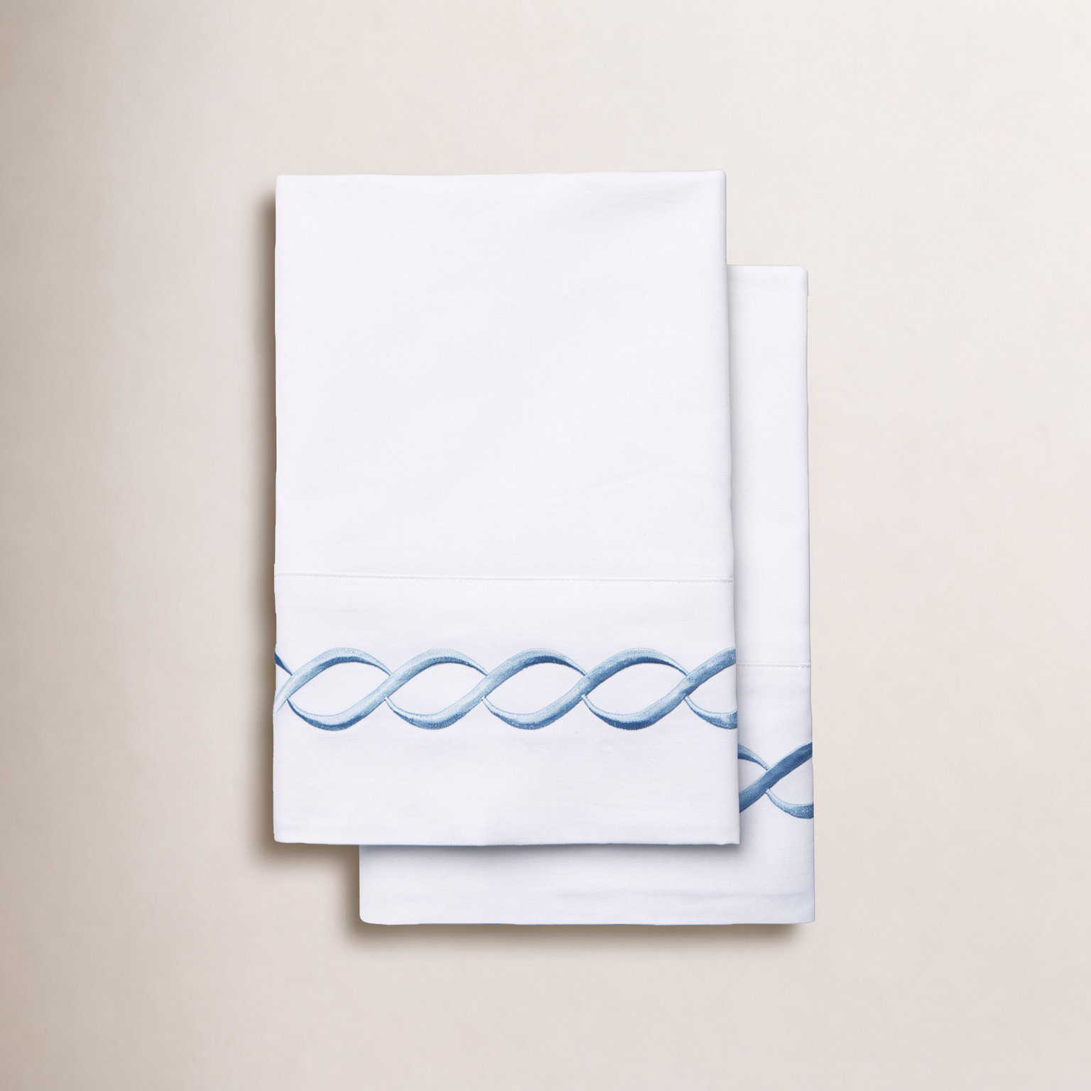 Calissa Cotton Pillowcase, Standard Pillowcase, White/Blue