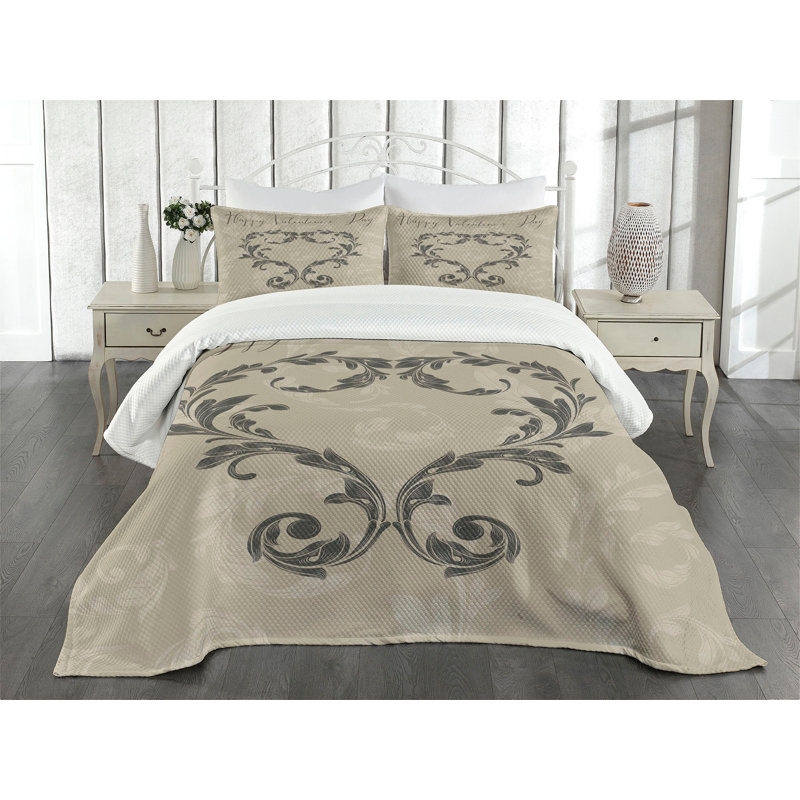 Victorian Taupe Quilted Queen Bedspread Set with Shams