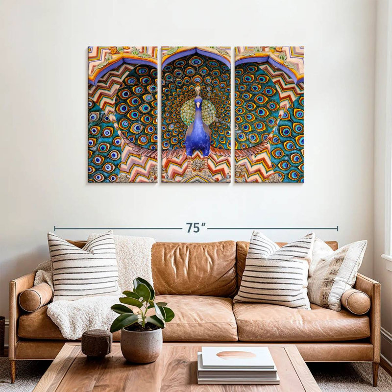 Lilie Pitam Niwas Chowk Peacock, H 36 po x l 57 po