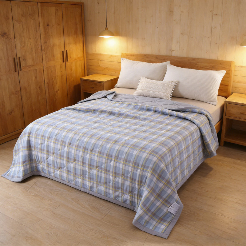 Courtepointe 39,37x59, Blue/Yellow Striped