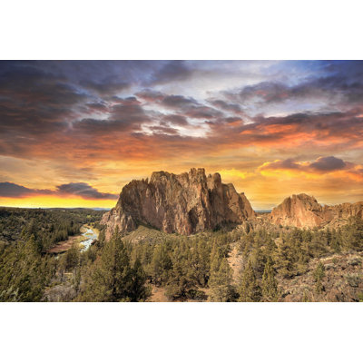 " Smith Rock State Park " by Jpldesigns