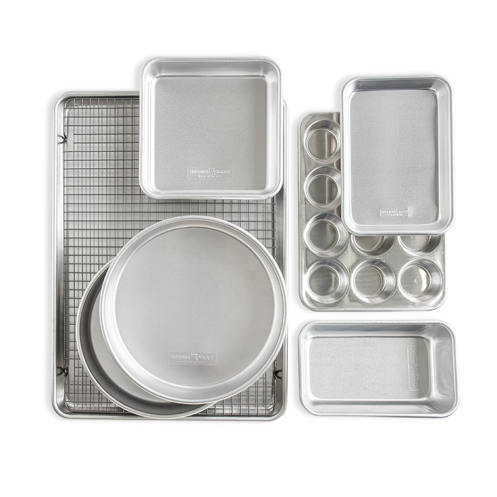 Nordic Ware Naturals 8-Piece Bakeware Set - Thumbnail 2
