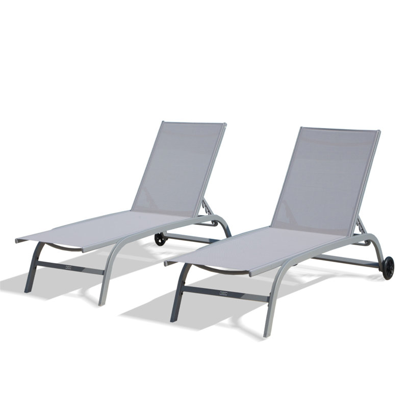 Chaise longue d'extérieur en métal Mayrelin, Gris