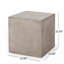 Table d'appoint d'extérieur gris clair MGO avec béton léger durable et conception de cube moderne pour la terrasse et la cour