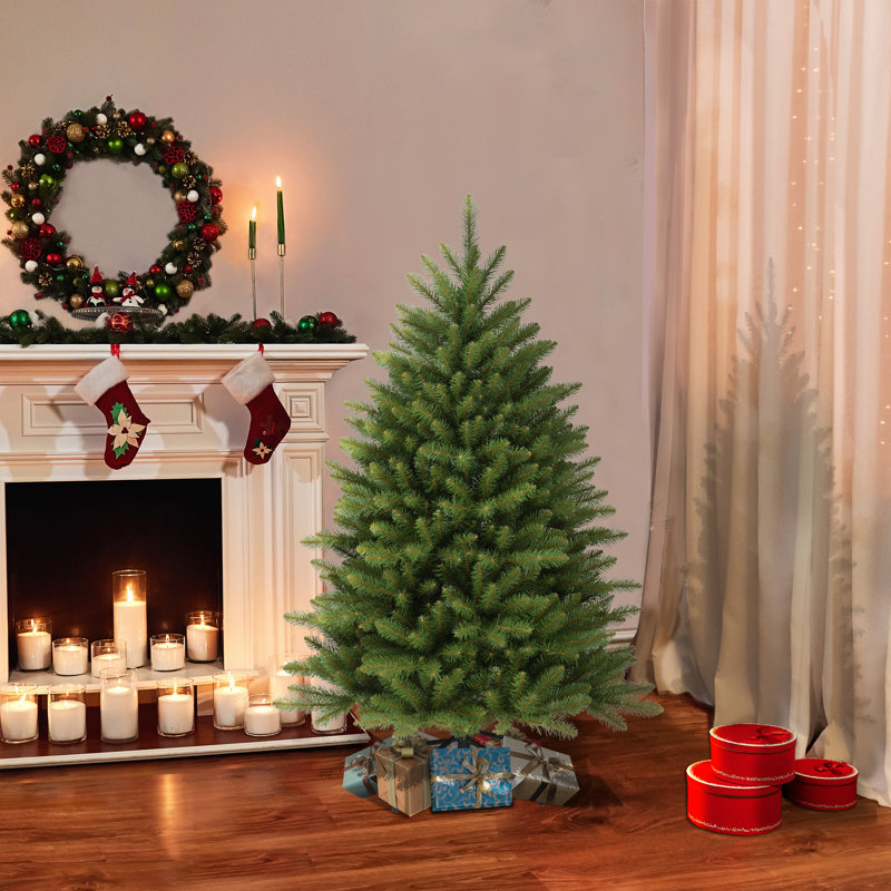 Sapin de Noël vert, H 4,5 pi
