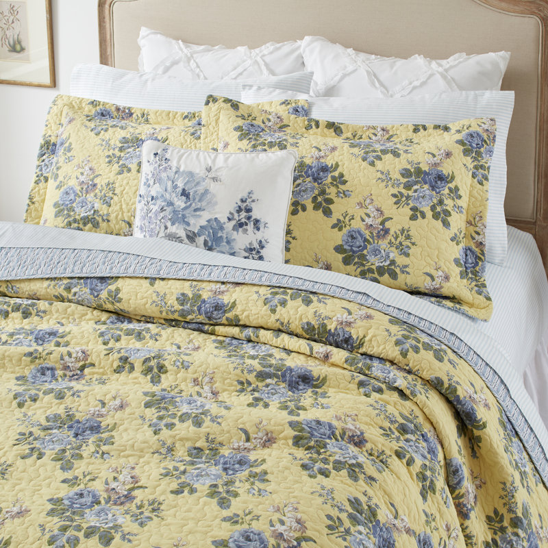 Linley Twin Blue and Yellow Cotton Reversible Quilt Set