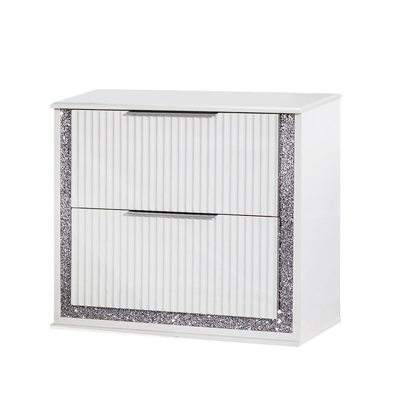Blanc chic et chic table de chevet