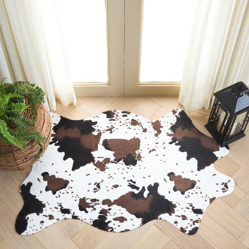 Tapis en simili cuir de vache 500 Performance, Rectangle 2 pi 6 po x 3 pi 7 po