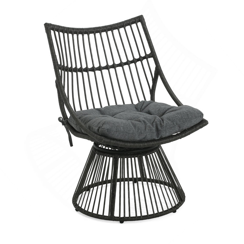 CHAISE