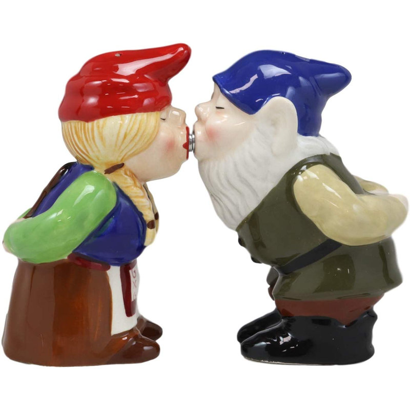 Judica Salt and Pepper Shaker Set