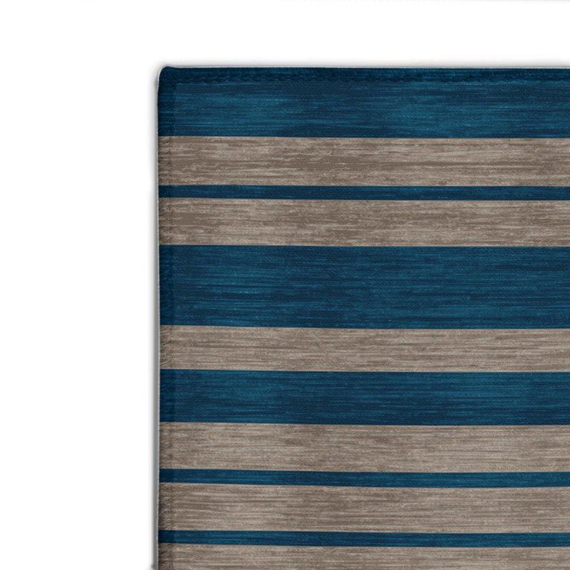 HorizontalStripes Green Indoor and Outdoor Area Rug, Rectangle 2' x 3'