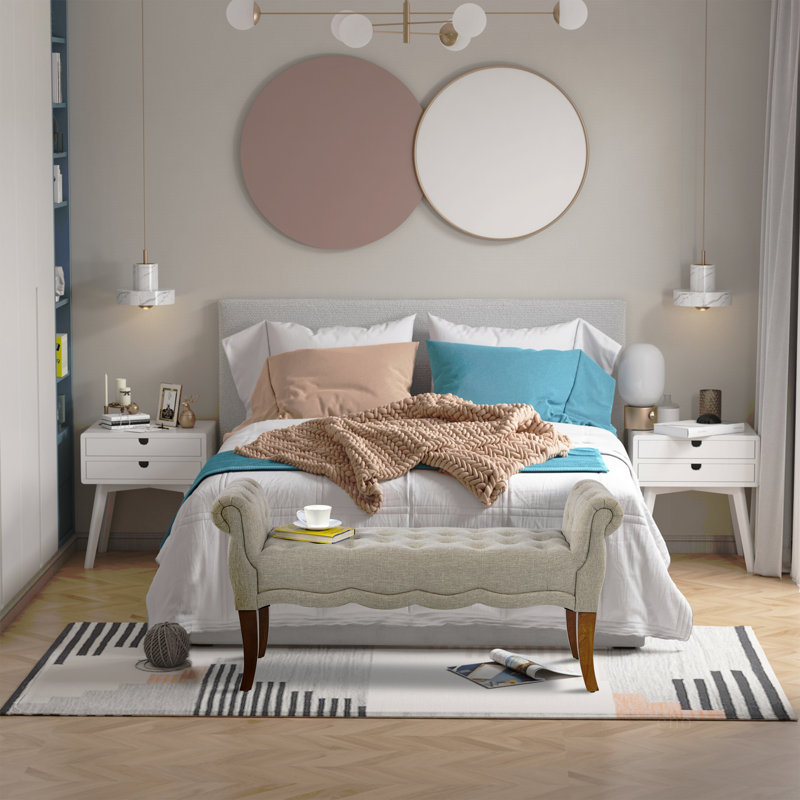 Banc de salon beige avec accoudoirs arrondis - Traditionnel pour une entrée à atmosphère sereine dans un design rembourré et une entrée accueillante