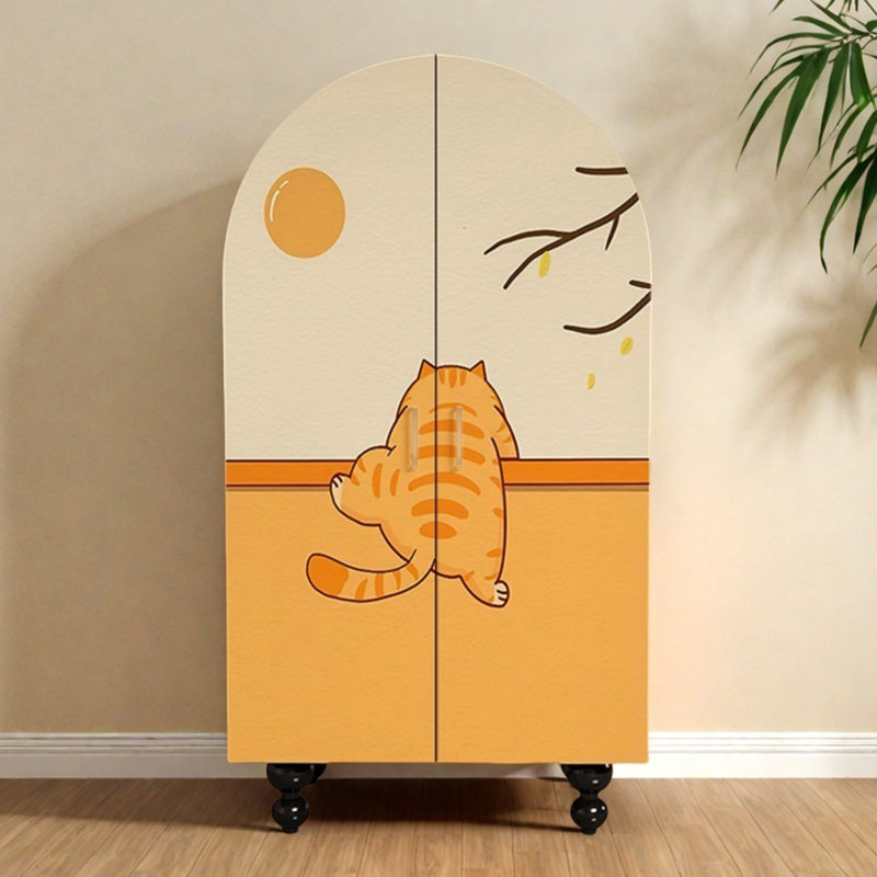 Armoire arquée avec tablettes et portes