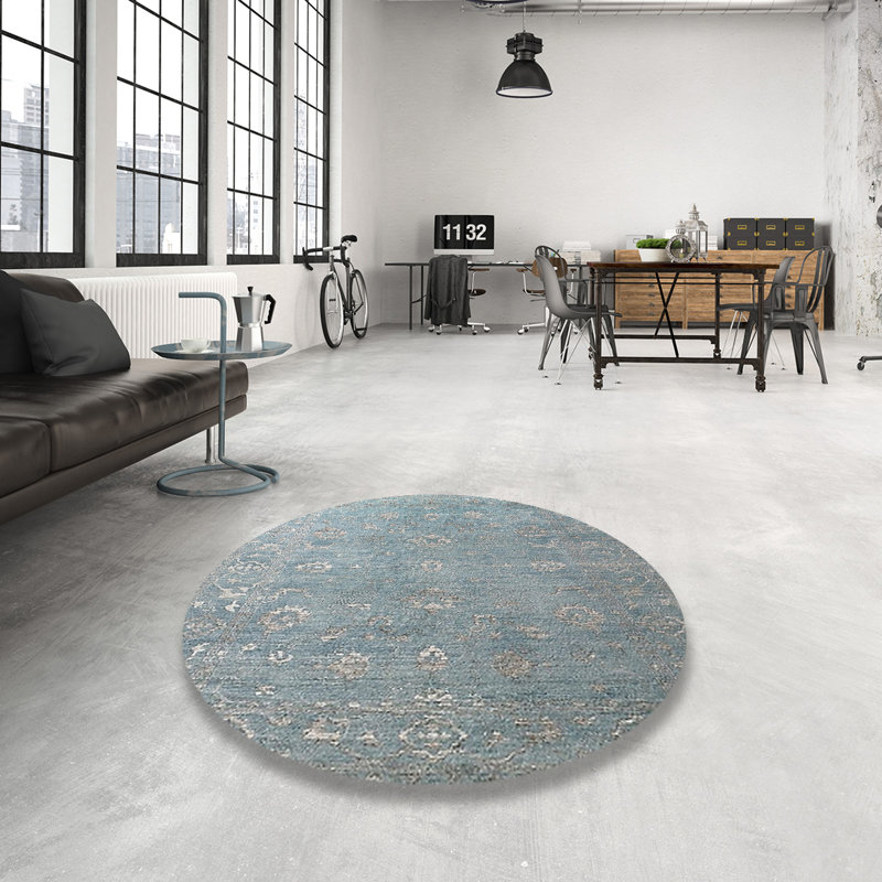 Oriental Indoor Rug, Round 5'