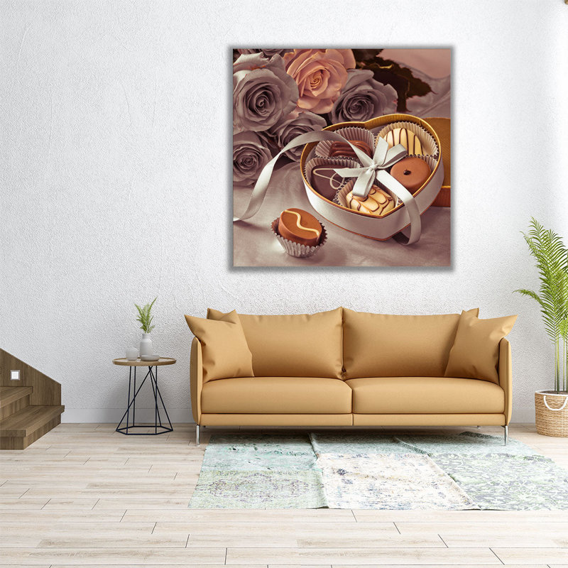 «Chocolate Gift Box with Roses 1», reproduction d'art sur toile, H 20 po x l 20 po